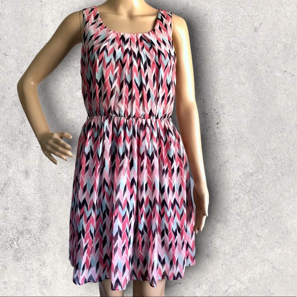 BCX A-Line Blouson Dress Size XS 2 Pink Light Blue Sleeveless Lined Belt - Picture 4 of 16